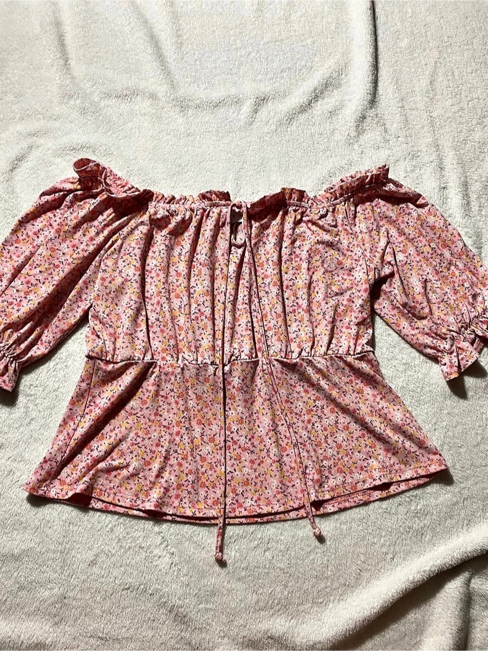 Gilli Floral Blouse in Pink Size Large